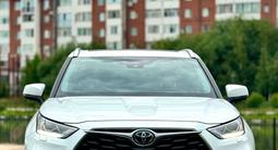 Toyota Highlander 2023 года за 31 000 000 тг. в Астана – фото 4