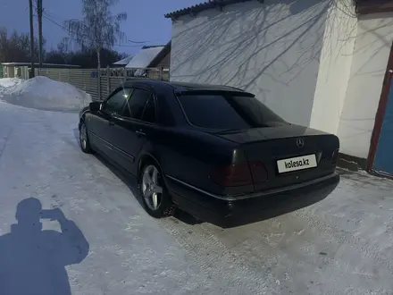 Mercedes-Benz E 280 1997 года за 3 300 000 тг. в Караганда – фото 4