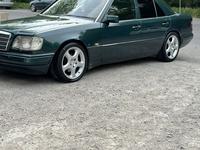 Mercedes-Benz E 280 1995 года за 3 500 000 тг. в Шымкент