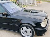 Mercedes-Benz E 260 1991 года за 1 400 000 тг. в Алматы – фото 4