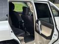 Toyota Land Cruiser Prado 2013 года за 14 350 000 тг. в Актобе – фото 15