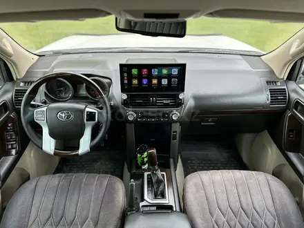 Toyota Land Cruiser Prado 2013 года за 14 350 000 тг. в Актобе – фото 19