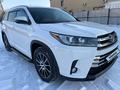 Toyota Highlander 2018 годаfor22 500 000 тг. в Алматы