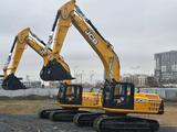 JCB  3 CX, 4 CX, Экскаватор гусеничный, мини погрузчик 2025 года в Астана