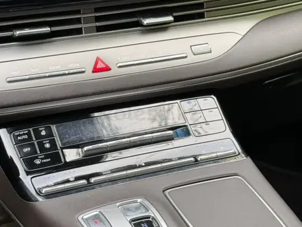 Hyundai Grandeur 2021 года за 14 200 000 тг. в Алматы – фото 19