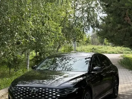 Hyundai Grandeur 2021 года за 14 200 000 тг. в Алматы