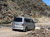 Volkswagen Multivan 2006 года за 11 500 000 тг. в Алматы – фото 3