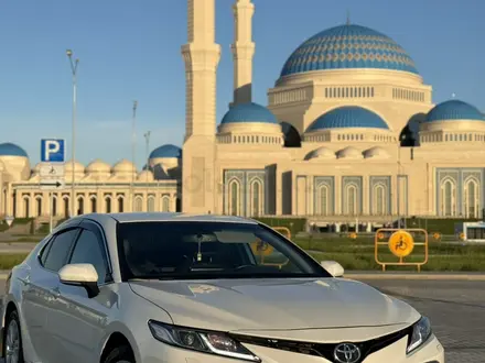Toyota Camry 2021 годаүшін13 500 000 тг. в Астана – фото 2
