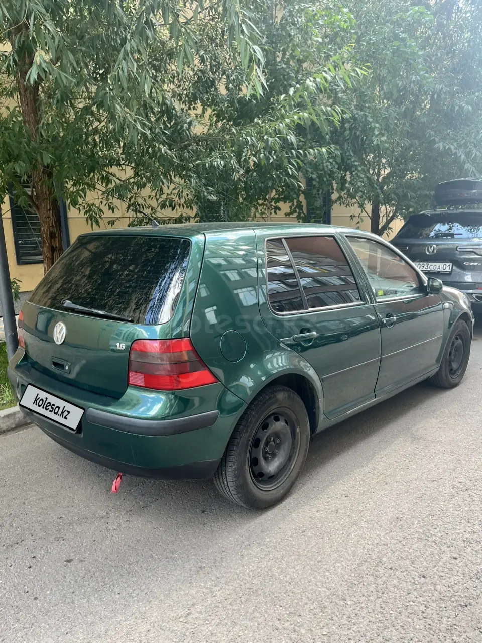 Volkswagen Golf, 2001