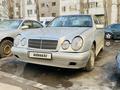 Mercedes-Benz E 240 1998 года за 2 400 000 тг. в Астана – фото 3