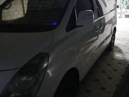 Hyundai Starex 2010 года за 7 700 000 тг. в Шымкент – фото 3