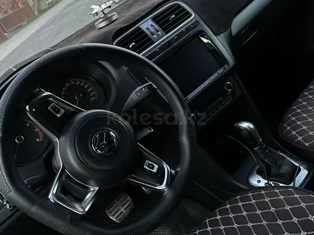 Volkswagen Polo 2018 года за 5 850 000 тг. в Шымкент – фото 15