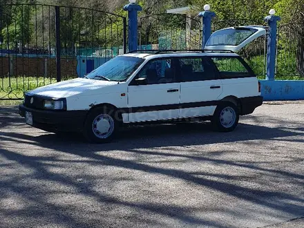 Volkswagen Passat 1993 года за 1 400 000 тг. в Алматы – фото 18