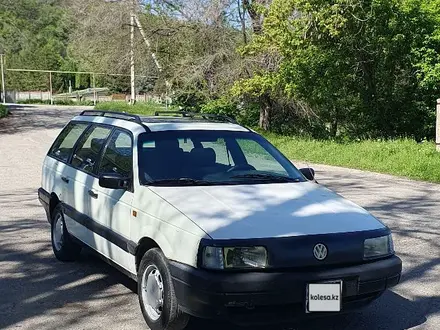 Volkswagen Passat 1993 года за 1 400 000 тг. в Алматы – фото 5