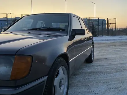 Mercedes-Benz E 230 1991 года за 1 500 000 тг. в Аксу – фото 2