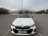 BMW 530 2023 года за 35 000 000 тг. в Астана – фото 3
