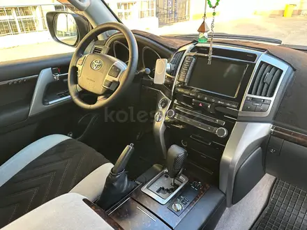 Toyota Land Cruiser 2015 года за 25 900 000 тг. в Шымкент – фото 18