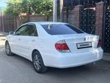 Toyota Camry 2005 годаүшін4 000 000 тг. в Алматы – фото 5