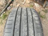 Шины Pirelli 255/50R19 за 30 000 тг. в Усть-Каменогорск