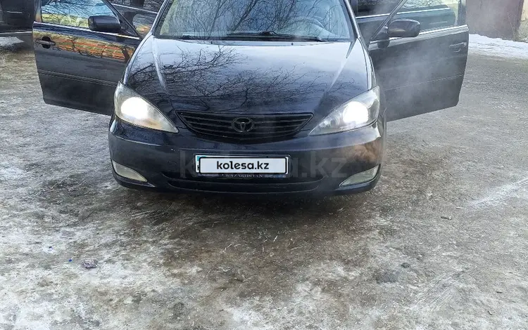 Toyota Camry 2003 годаүшін3 750 000 тг. в Актобе