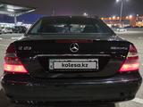 Mercedes-Benz E 240 2003 годаfor4 500 000 тг. в Алматы