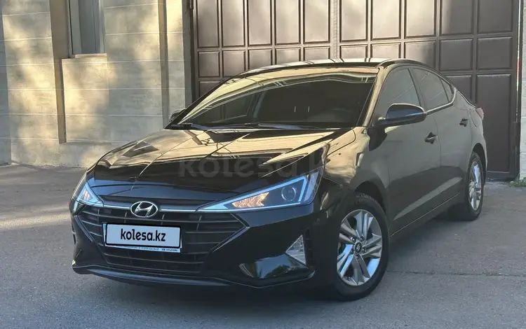 Hyundai Elantra 2019 года за 8 000 000 тг. в Тараз