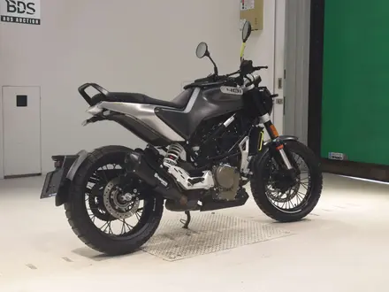 Husqvarna  SVARTPILEN 401 2021 года за 2 190 000 тг. в Шымкент – фото 5