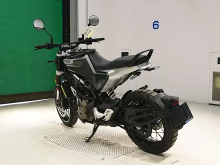 Husqvarna  SVARTPILEN 401 2021 года за 2 190 000 тг. в Шымкент – фото 6