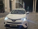 Toyota RAV4 2017 годаүшін11 800 000 тг. в Шымкент – фото 2