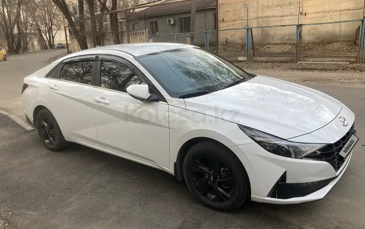 Hyundai Elantra 2022 года за 11 000 000 тг. в Талдыкорган