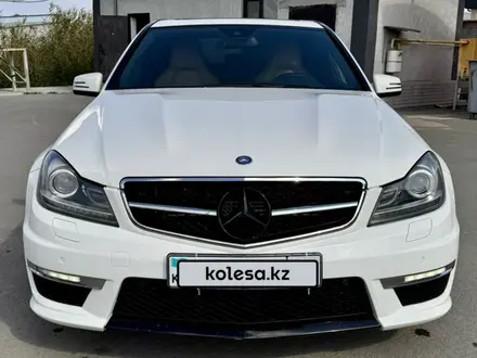 Mercedes-Benz C 63 AMG 2012 года за 22 500 000 тг. в Алматы – фото 3