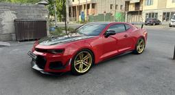Chevrolet Camaro 2016 годаүшін32 000 000 тг. в Астана – фото 3