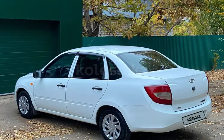 ВАЗ (Lada) Granta 2190 2014 года за 2 680 000 тг. в Уральск