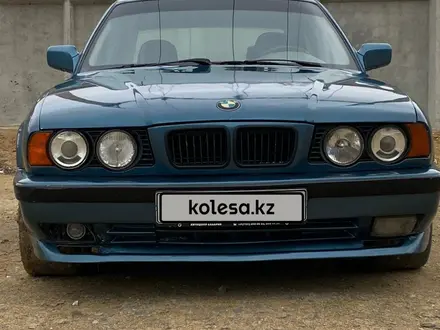 BMW 520 1994 года за 1 900 000 тг. в Актау