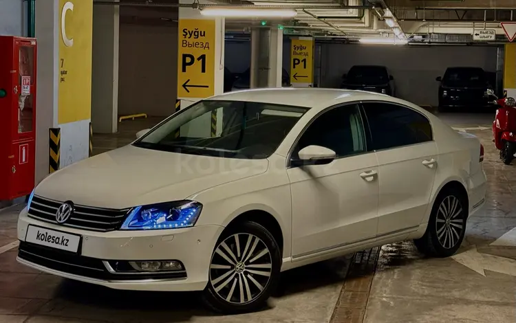 Volkswagen Passat 2013 годаүшін6 500 000 тг. в Алматы
