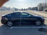 Hyundai Sonata 2017 года за 7 800 000 тг. в Талдыкорган – фото 2