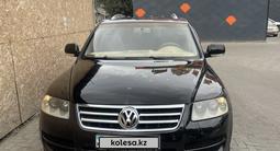 Volkswagen Touareg 2004 годаүшін4 600 000 тг. в Алматы