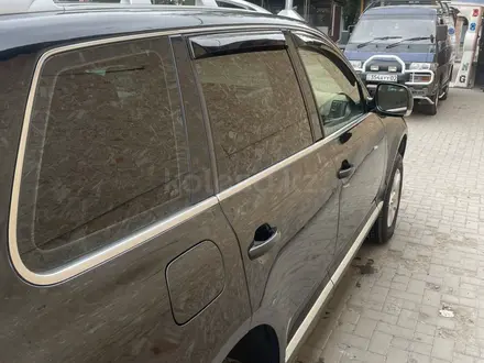 Volkswagen Touareg 2004 года за 4 600 000 тг. в Алматы – фото 4