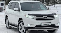 Toyota Highlander 2012 годаүшін11 500 000 тг. в Астана