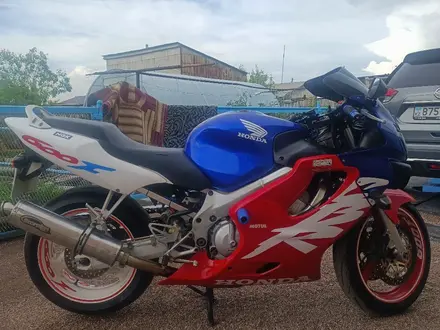 Honda  CBR 600F 2000 года за 1 700 000 тг. в Караганда – фото 4