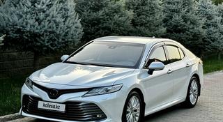 Toyota Camry 2020 года за 15 300 000 тг. в Шымкент