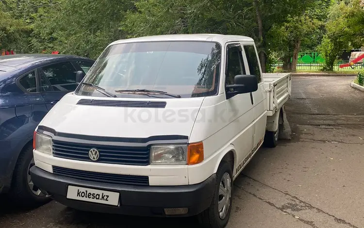 Volkswagen  Transporter 1995 года за 4 000 000 тг. в Астана