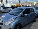 Chevrolet Spark 2013 года за 3 450 000 тг. в Астана