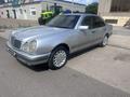 Mercedes-Benz E 230 1996 годаfor2 000 000 тг. в Атбасар