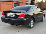 Toyota Camry 2005 года за 6 200 000 тг. в Актобе – фото 3