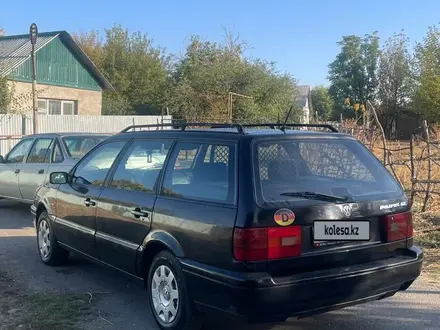 Volkswagen Passat 1994 года за 1 800 000 тг. в Шымкент – фото 3