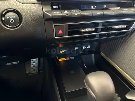 Toyota Camry 2024 года за 22 500 000 тг. в Актау – фото 26