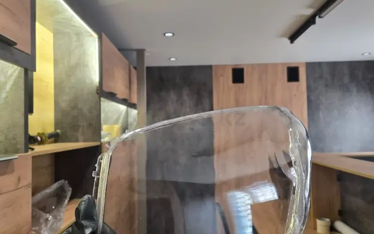 Toyota RAV4 2003-2005 г. В. Стёкла фар, рестайлинг, Тараз см. Описание за 38 000 тг. в Тараз