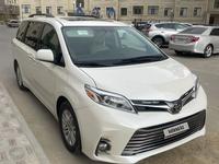 Toyota Sienna 2016 годаfor10 200 000 тг. в Актау