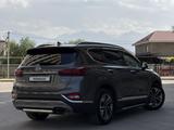 Hyundai Santa Fe 2019 года за 14 000 000 тг. в Алматы – фото 3